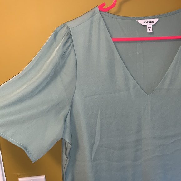 Express top - Picture 2 of 2